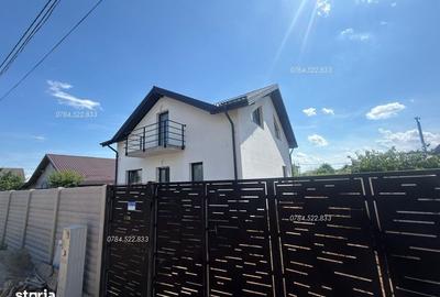 Casă cu 4 camere decomandat în Berceni