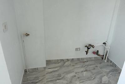 Garsonieră decomandată în Central - 1