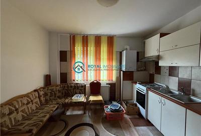Casă individuală cu 8 camere cu Canalizare în Păulești - 10