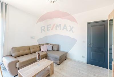 Apartament cu 3 camere decomandat, mobilat în UTA - 22