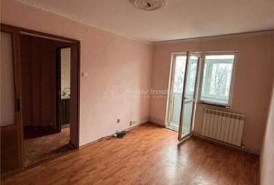 Apartament cu 2 camere în Micro 40