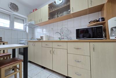 Apartament cu 3 camere decomandat, mobilat în Giurgiului - 11