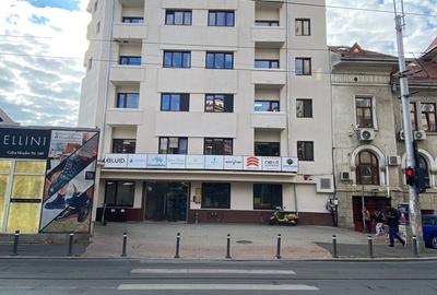 Spațiu comercial, de 40 mp, în Ultracentral