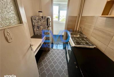 Apartament cu 2 camere decomandat în Hala Centrală - 2