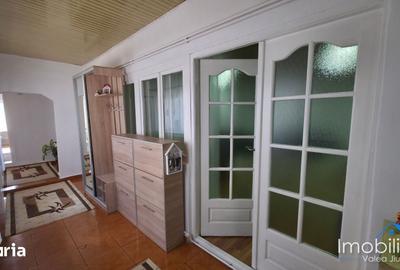 Casă cu 4 camere cu Teren 268 Mp în Central - 3