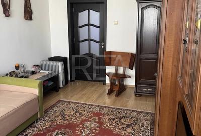 Apartament cu 2 camere semidecomandat, mobilat în Ghencea