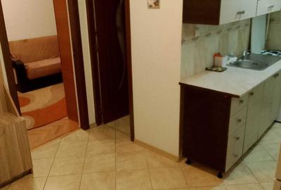 Apartament cu 2 camere decomandat în Exterior Vest