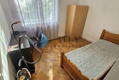 Apartament cu 3 camere decomandat în Cornișa - 1
