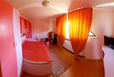 Casă cu 5 camere cu Teren 205 Mp în Central