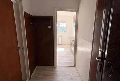 Apartament cu 2 camere decomandat în Colentina
