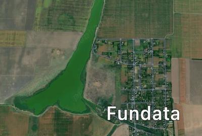 Teren de 2400 mp, în Fundata