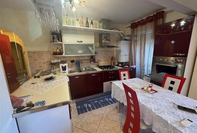 Apartament cu 3 camere decomandat, mobilat în Ultracentral - 2