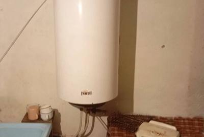 Casă cu 3 camere cu Teren 2636 Mp în Central - 6