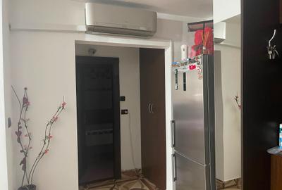 Apartament cu 2 camere decomandat în Decebal