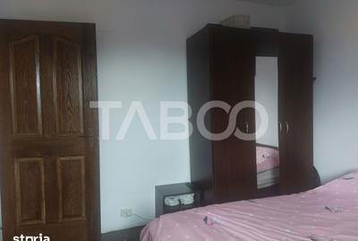 Apartament cu 3 camere decomandat, mobilat în Valea Aurie - 4