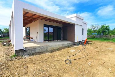 Casă individuală cu 3 camere cu Teren 452 Mp în Tăbărăști - 2