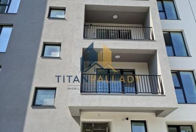 Apartament cu 2 camere decomandat în Titan