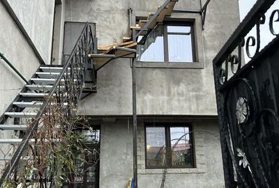 Apartament cu 2 camere decomandat în Antiaeriană
