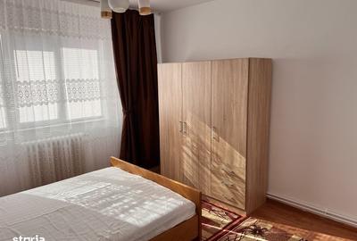 Apartament cu 3 camere decomandat în Șelimbăr