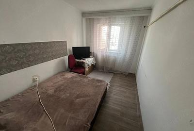 Apartament cu 2 camere decomandat în Războieni