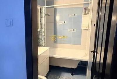 Apartament cu 3 camere decomandat în Tătărași