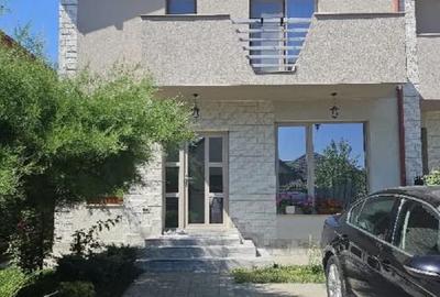 Casă cu 4 camere cu Teren 163 Mp în Valea Lupului