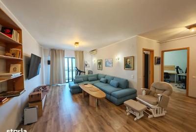 Apartament cu 3 camere decomandat în Baicului
