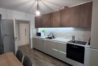 Apartament cu 2 camere decomandat, mobilat în Florești