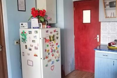 Apartament cu 4 camere decomandat în Calea Poplăcii