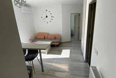 Apartament cu 3 camere decomandat în Central - 1