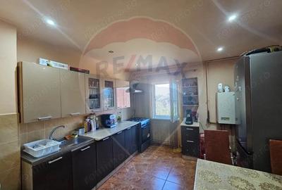 Apartament cu 2 camere semidecomandat în Central - 9