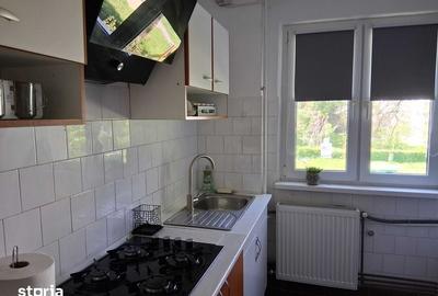 Apartament cu 2 camere semidecomandat în Mărăști