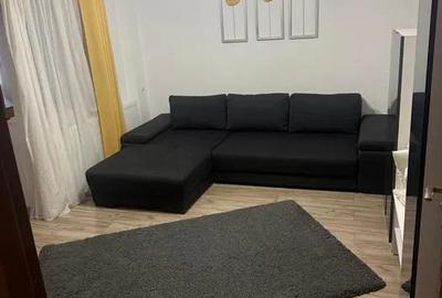 Apartament cu 2 camere decomandat, mobilat în Nicolina