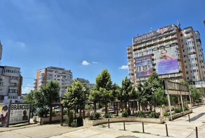 Apartament cu 3 camere decomandat în Păcurari - 2