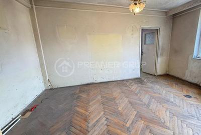 Apartament cu 2 camere nedecomandat în Tudor Vladimirescu