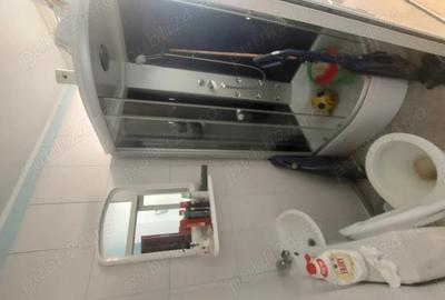 Garsonieră decomandată în Micro 19