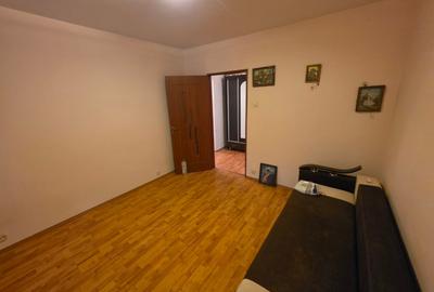 Apartament cu 3 camere decomandat în Dristor - 14