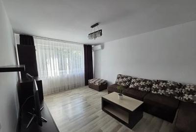 Apartament cu 3 camere decomandat, mobilat în Theodor Pallady