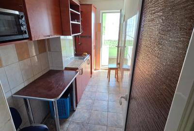 Apartament cu 2 camere decomandat, mobilat în Micro 19 - 5