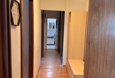 Apartament cu 2 camere decomandat în Sălaj