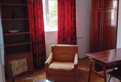 Garsonieră decomandată în Horea - 1