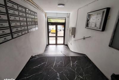 Apartament cu 4 camere semidecomandat în Central
