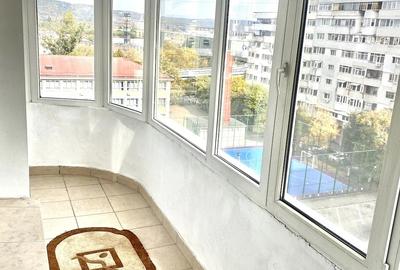 Garsonieră decomandată în Frații Golești