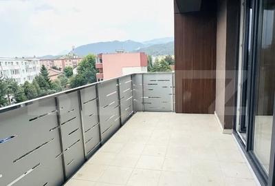 Apartament cu 2 camere decomandat în Avantgarden