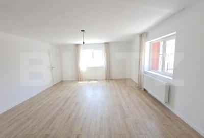 Casă cu Teren 255 Mp în Central
