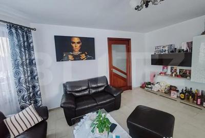 Casă cu 4 camere cu Teren 10000 Mp în Stroiești - 10