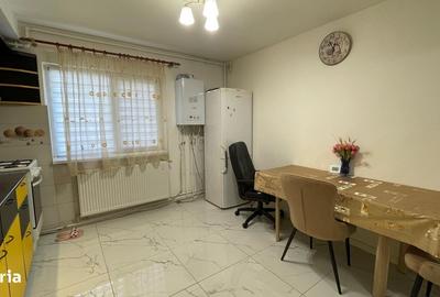 Apartament cu 2 camere decomandat în Grigorescu