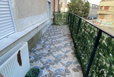 Apartament cu 5 camere decomandat în Armeneasca - 3