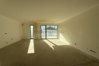 Apartament cu 3 camere semidecomandat în Gheorgheni