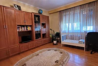 Casă individuală cu 5 camere cu Canalizare în Lazaret - 4